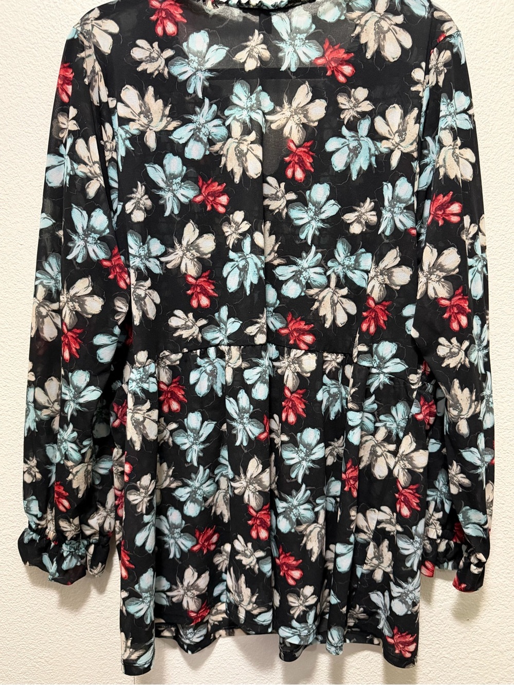 Lane Bryant black floral sheer blouse, long sleeve, 18/20 - Picture 4 of 8